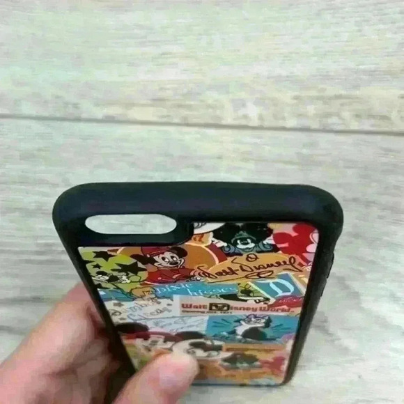 Disney IPhone 6 Case - Mickey Mouse and Friends Retro Collage - Picture 4 of 5